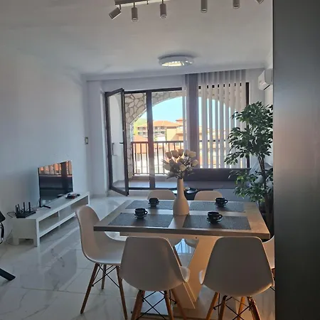 Etara 4 Luxury Sea View Apartment Sweti Wlas